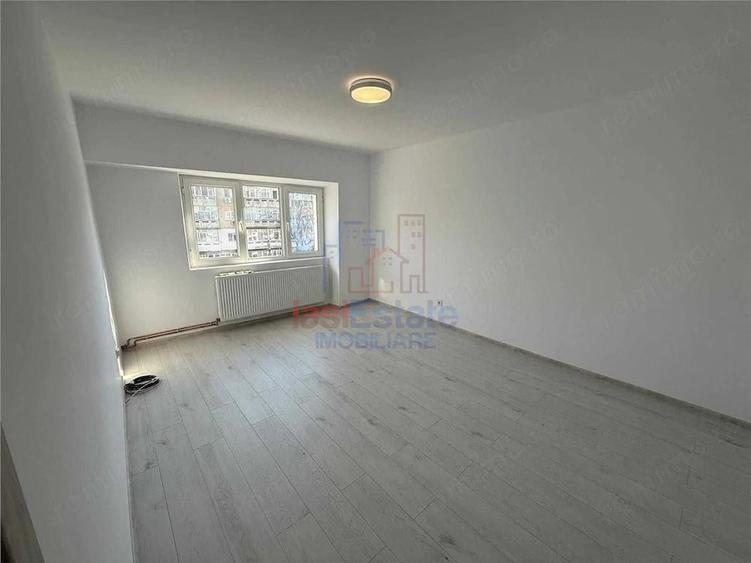 Apartament cu 2 camere decomandat în Filiași