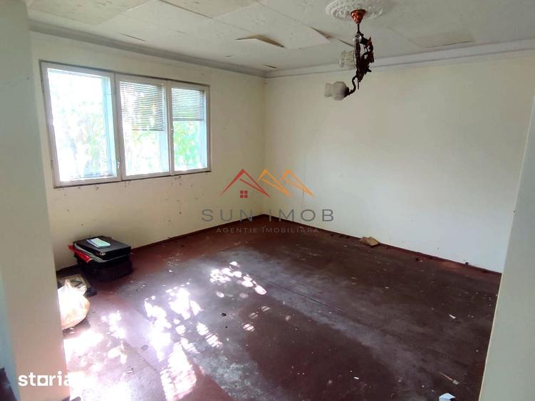 CASA DE VANZARE | 1.486 MP TEREN | URLETA - 13