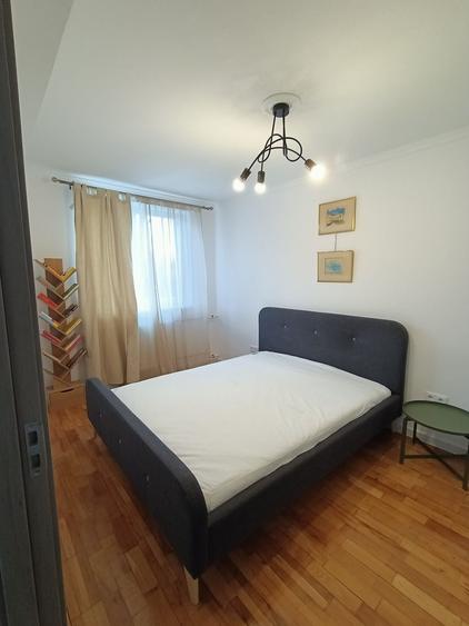 Apartament cu 2 camere semidecomandat în Ultracentral