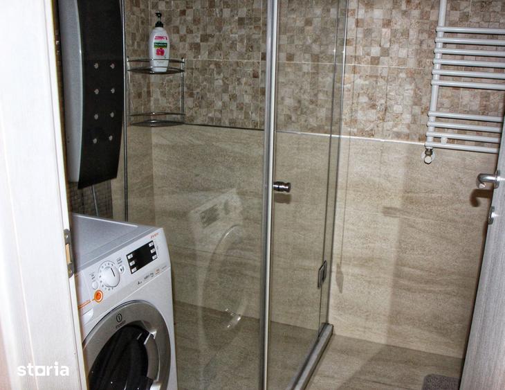 Apartament cu 3 camere în Dămăroaia