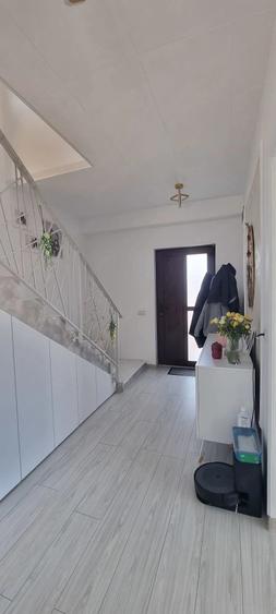 Casă cu Teren 450 Mp în Valea Mare