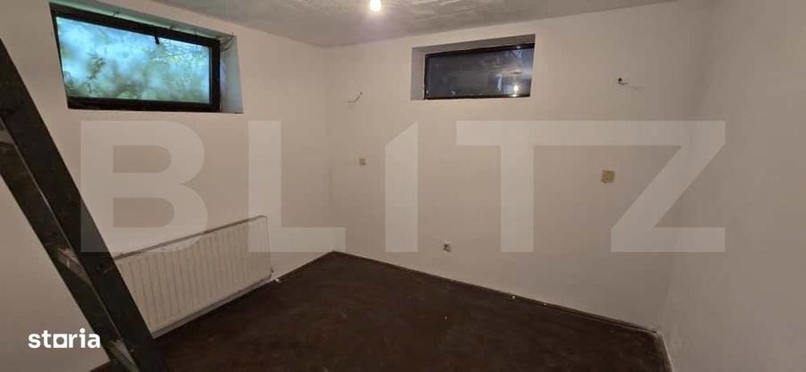 Spațiu comercial, de 311 mp, în Central