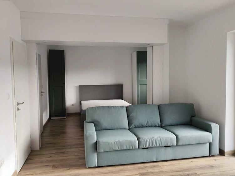 Apartament cu 2 camere decomandat în Avantgarden