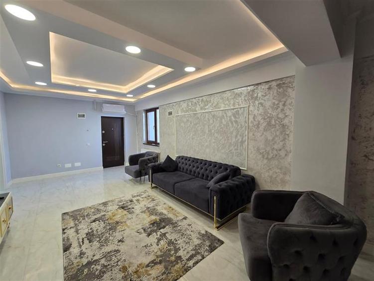 Apartament cu 4 camere decomandat, mobilat în Bucureștii Noi