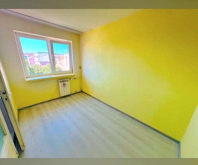 Apartament cu 2 camere decomandat în 23 August