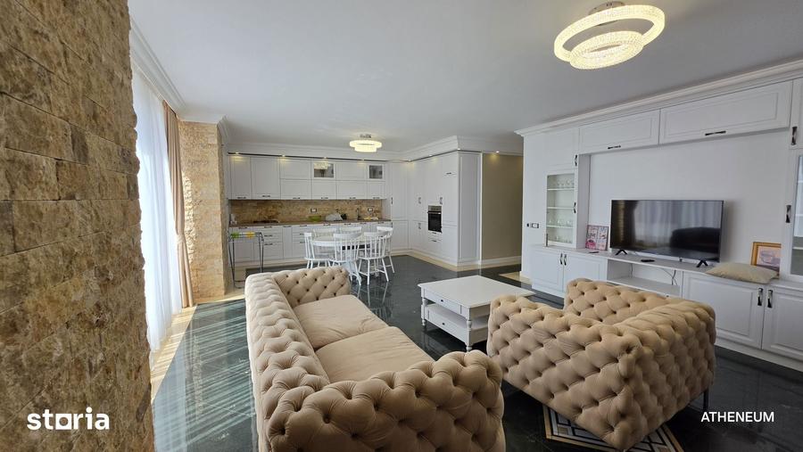 Apartament cu 3 camere în Ciurea