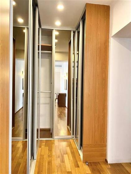 Apartament cu 3 camere decomandat, mobilat în Șoseaua Nordului