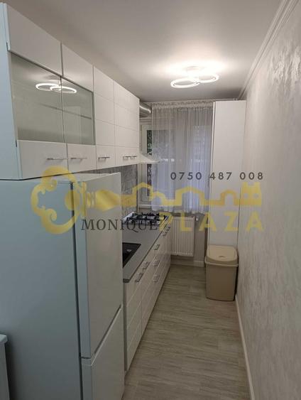 Apartament cu 2 camere decomandat, mobilat în Est