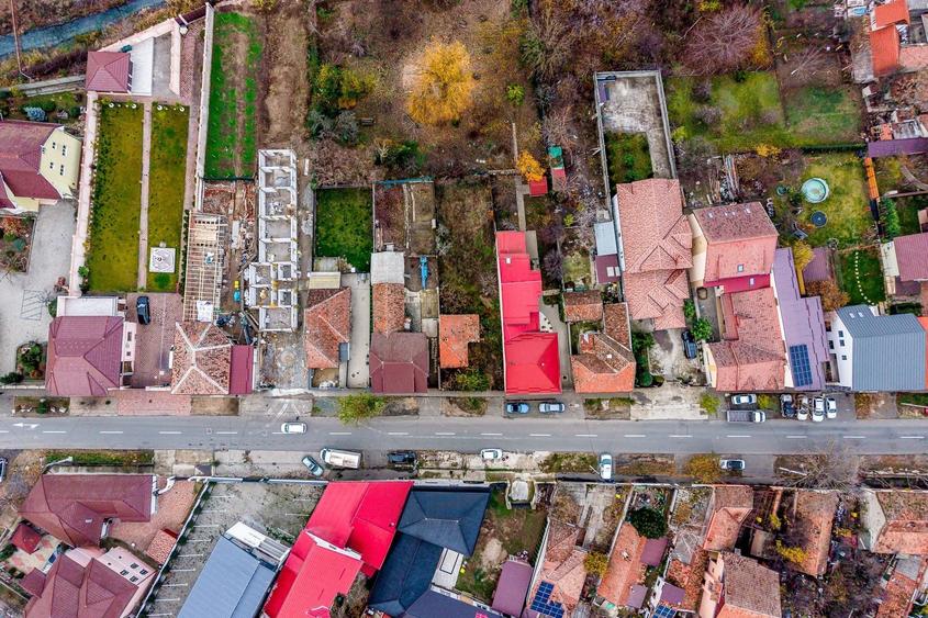 Teren Construcții intravilan de 461 mp, în Pârneava