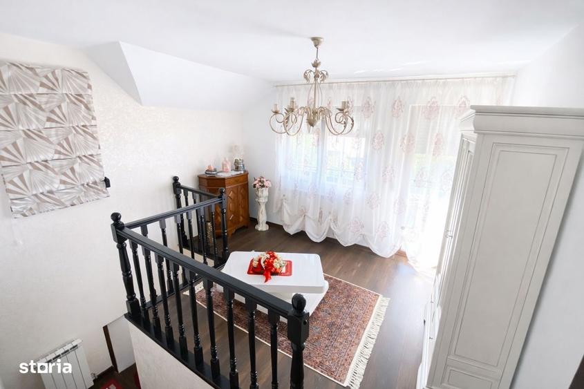 Casă cu 4 camere în Central