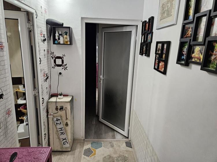 Apartament cu 2 camere semidecomandat în Freidorf