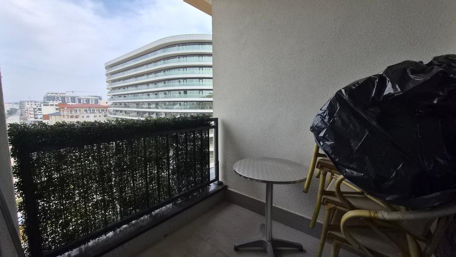 Apartament cu 2 camere nedecomandat, mobilat în Central