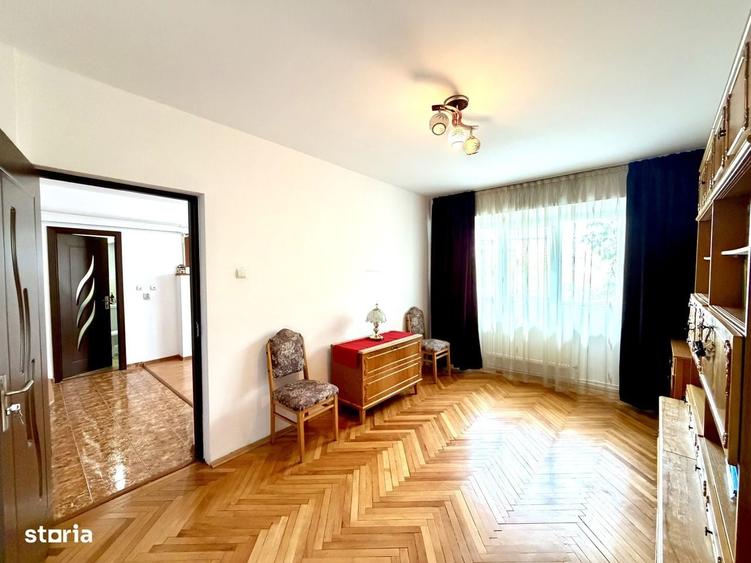 Apartament cu 3 camere în Central