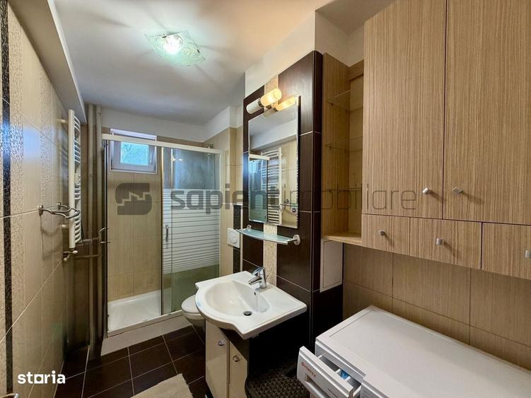 Apartament cu 3 camere decomandat în Cetății
