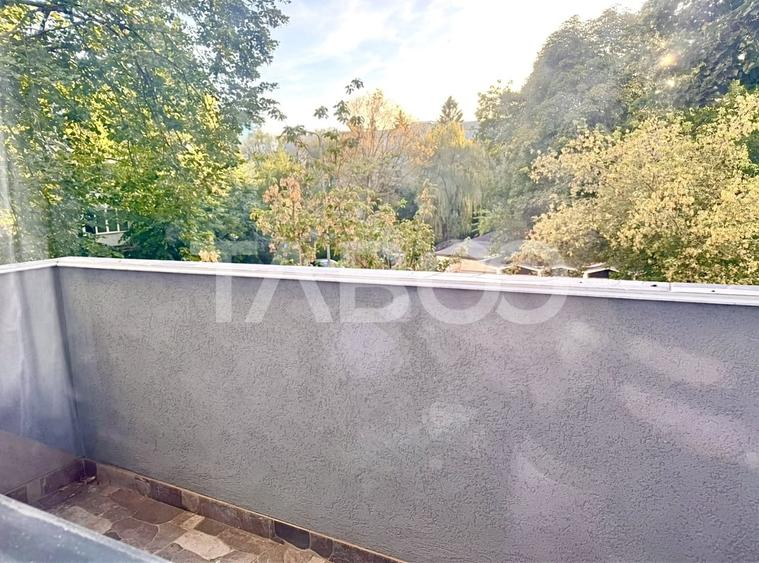 Apartament cu 2 camere semidecomandat, mobilat în Gheorgheni