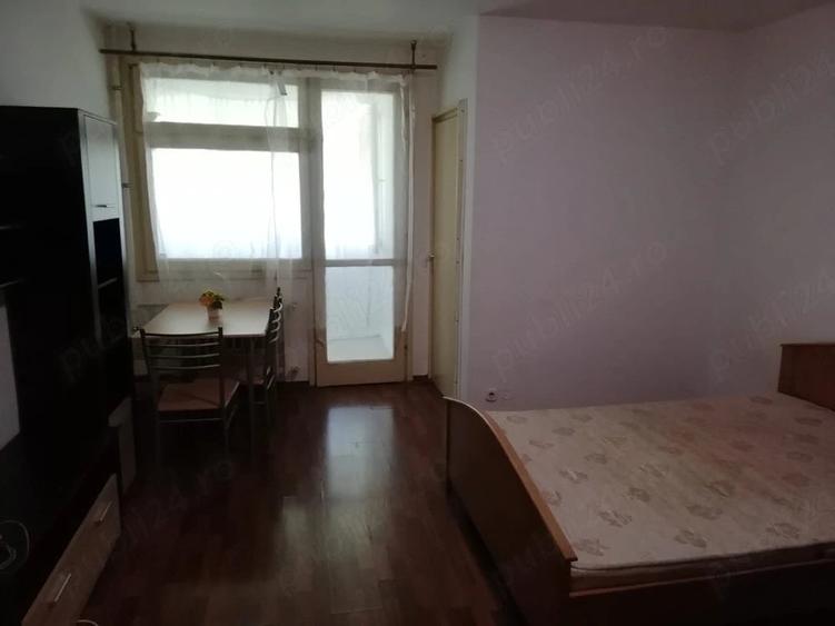 Garsonieră semidecomandată în Vitan