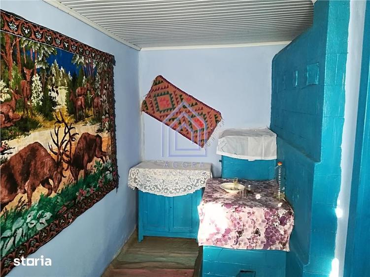 Casă cu 3 camere cu Teren 3600 Mp în Drăgușeni