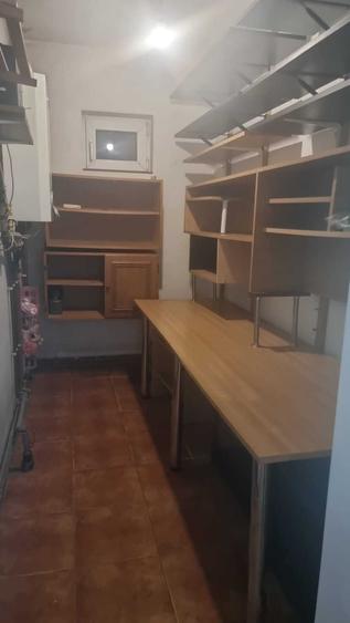 Casă cu 3 camere cu Teren 320 Mp în Roșu
