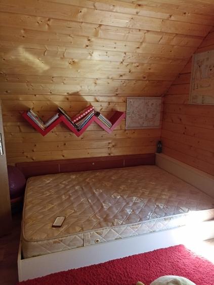Casă cu 4 camere cu Teren 300 Mp în Valea Ierii