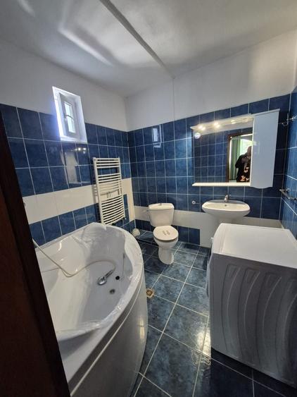 Apartament cu 4 camere decomandat în Centrul Istoric