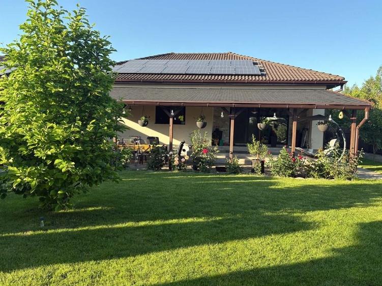 Casă cu 4 camere cu Teren 700 Mp în Sâncraiu de Mureș
