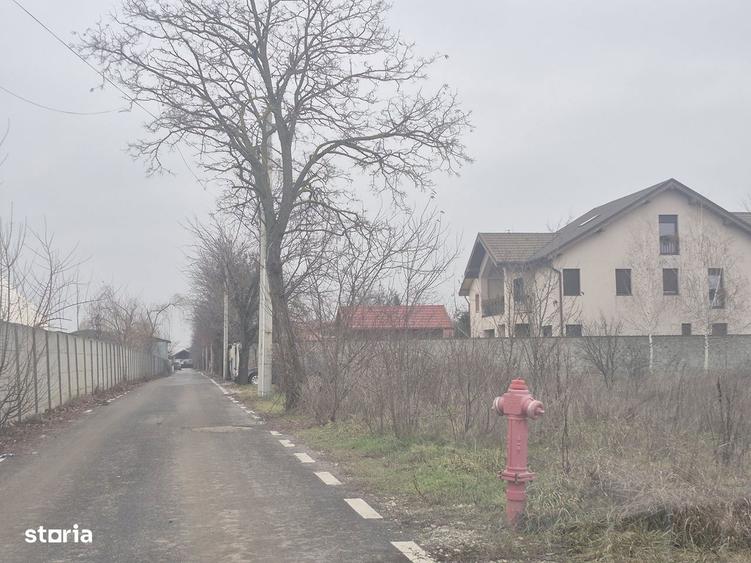 Teren de 1300 mp, în Balotești