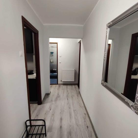 Apartament cu 2 camere decomandat în Calea Dumbrăvii