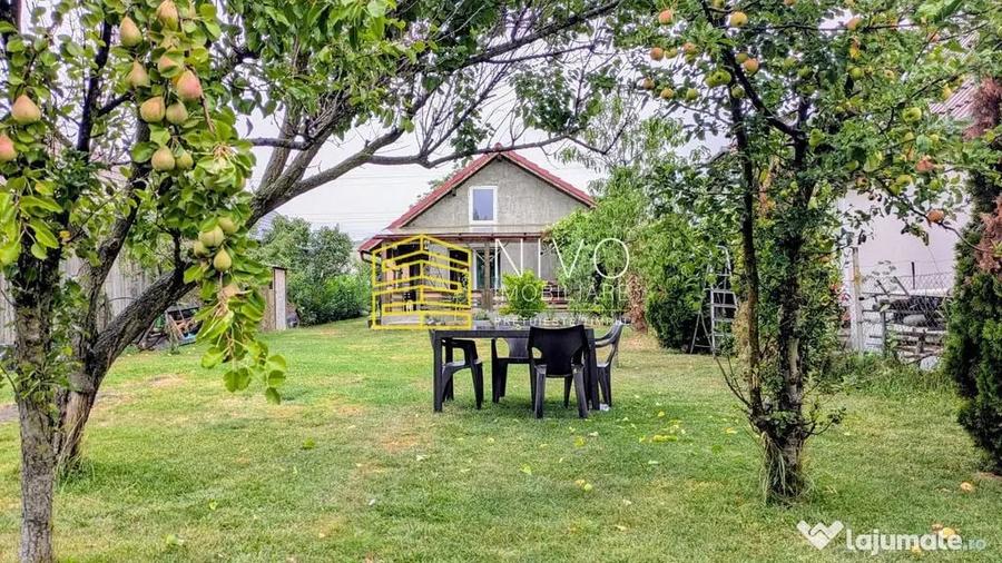 Casă cu 3 camere cu Teren 540 Mp în Sântana de Mureș