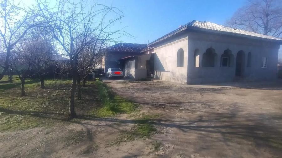 Vand Schimb casa Bro?teni, Ialomi?a - 4
