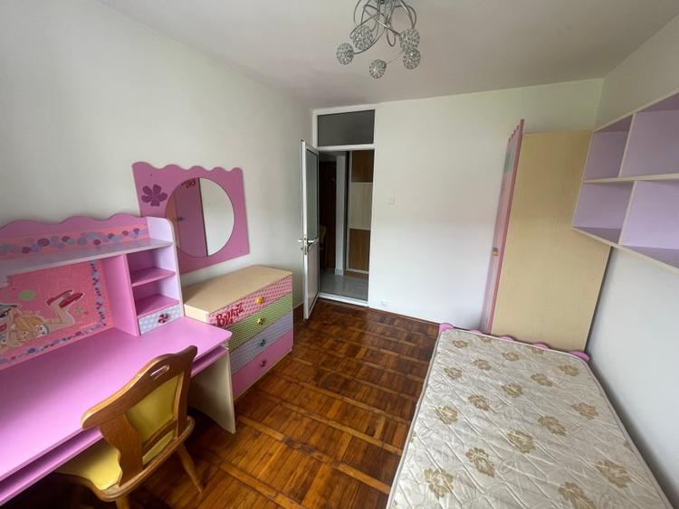 Apartament cu 3 camere decomandat, mobilat în Tomis III
