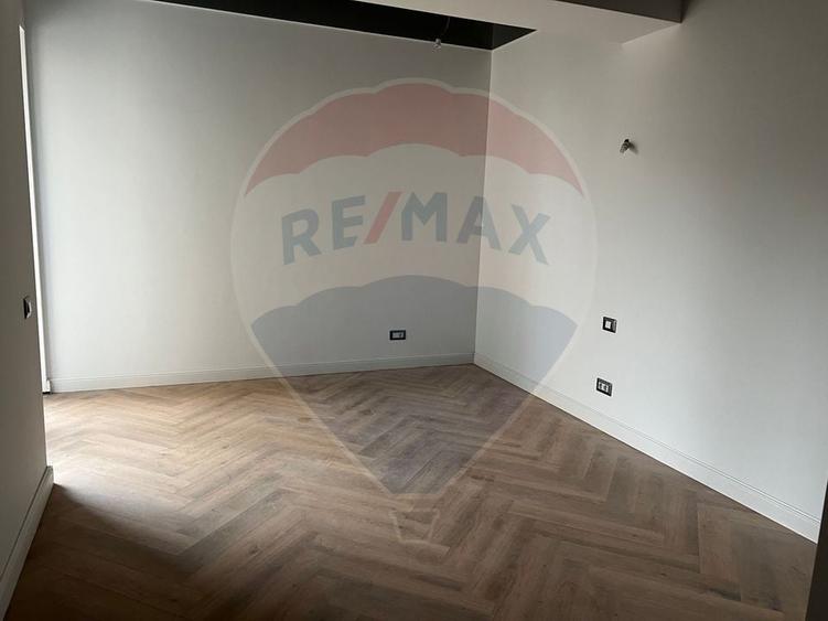 Apartament cu 2 camere în Pipera