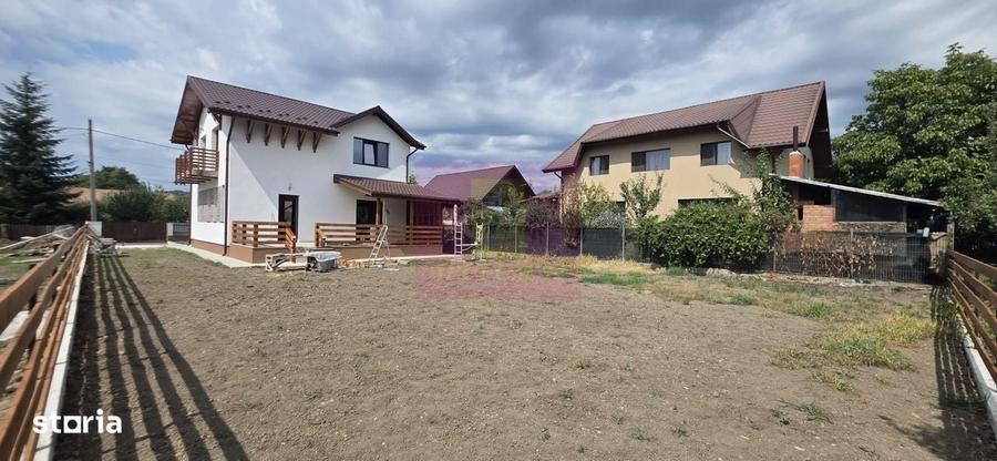 Vila cu 4 camere de vanzare in Brebu - 5