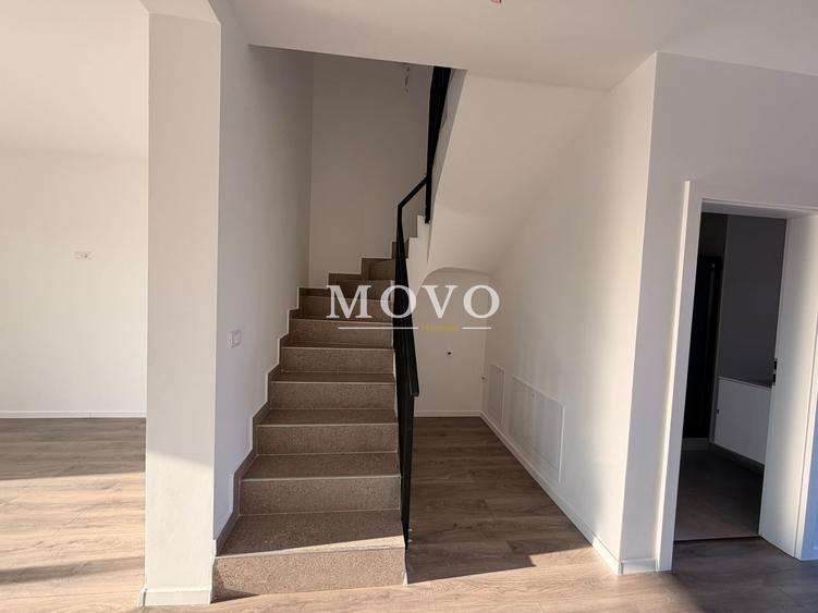 Duplex cu 4 camere cu Teren 250 Mp în Săcălaz