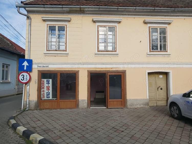 Spațiu comercial, de 20 mp, în Sebeș