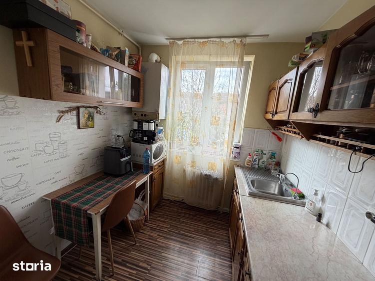 Apartament 2 camere, etaj 2 - Cugir - 4