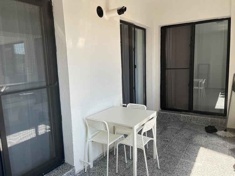 Apartament cu 3 camere decomandat, mobilat în Theodor Pallady