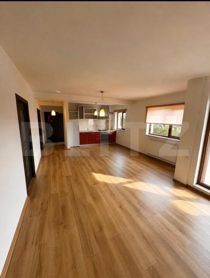 Apartament cu 3 camere semidecomandat, mobilat în Mănăștur