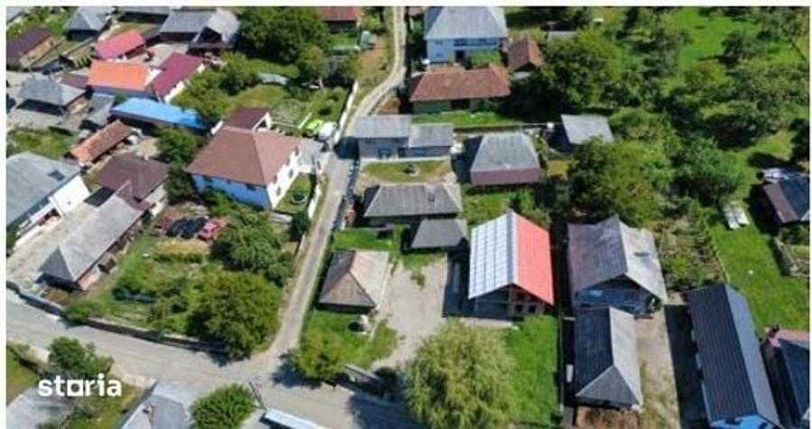 Casă cu 2 camere cu Teren 829 Mp în Călinești