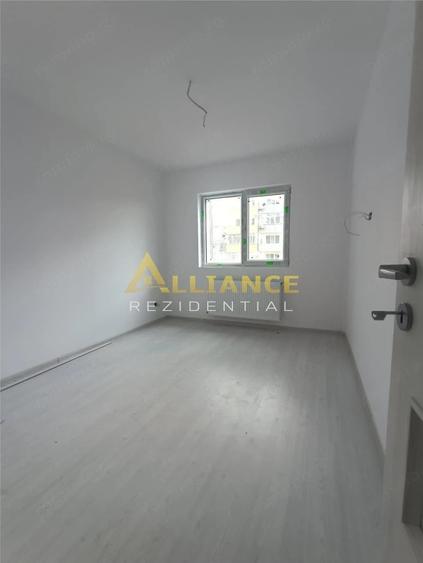 Apartament cu 2 camere decomandat în Metalurgiei