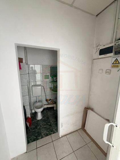 Spațiu comercial, de 53 mp, în Micro 21