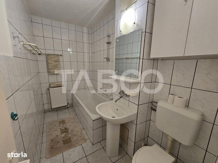 Apartament cu 3 camere decomandat în Terezian