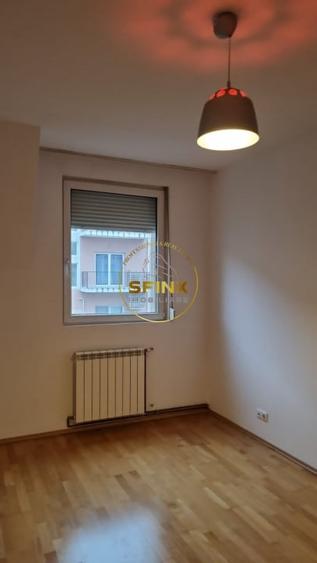 Duplex cu 8 camere cu Piscina în Pipera