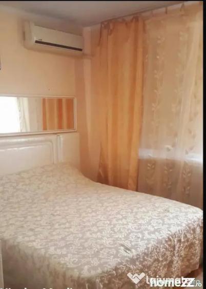 Casă cu 5 camere cu Teren 500 Mp în Central