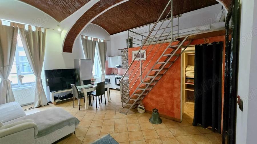 Apartament cu 2 camere decomandat în Central