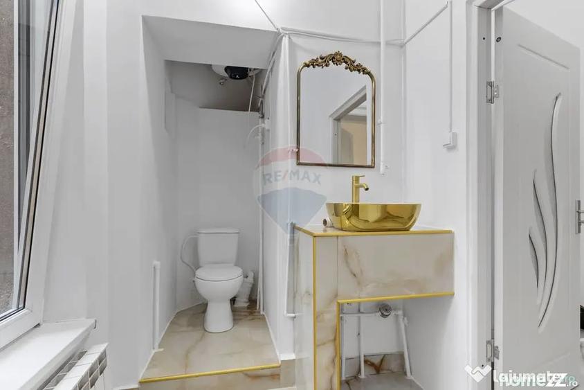 Apartament cu 3 camere semidecomandat în Central