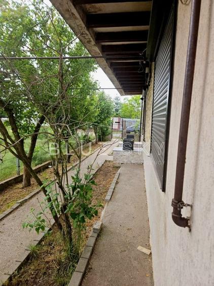 Duplex cu 7 camere cu Canalizare în Cumpăna