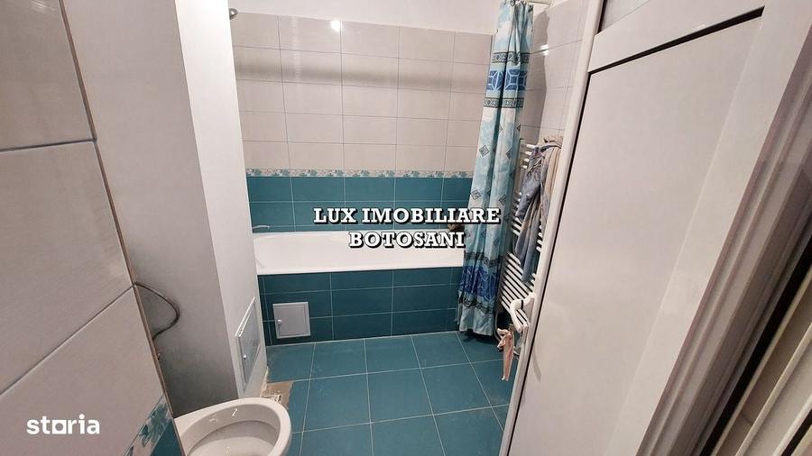 Apartament cu 3 camere decomandat în Ultracentral