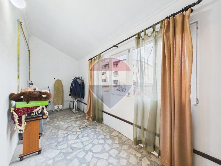 Casă cu 4 camere cu Teren 308 Mp în Bucureștii Noi