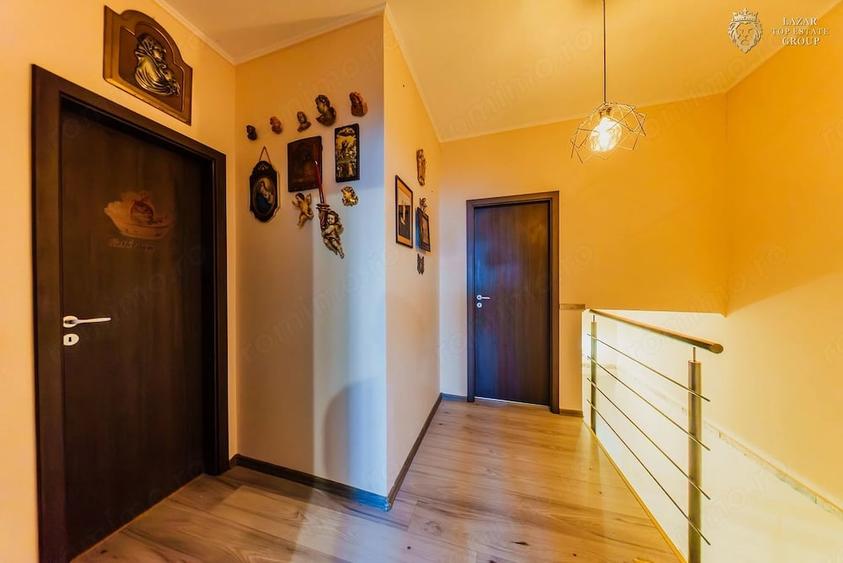 Casă cu 4 camere cu Teren 233 Mp în Aurel Vlaicu
