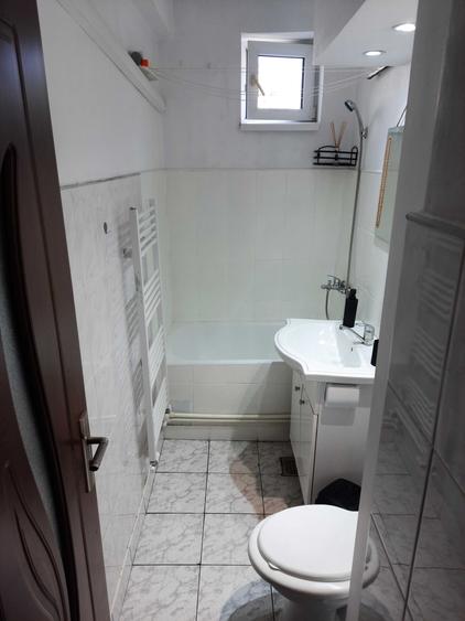 Inchiriez apatrament 2 camere - 8